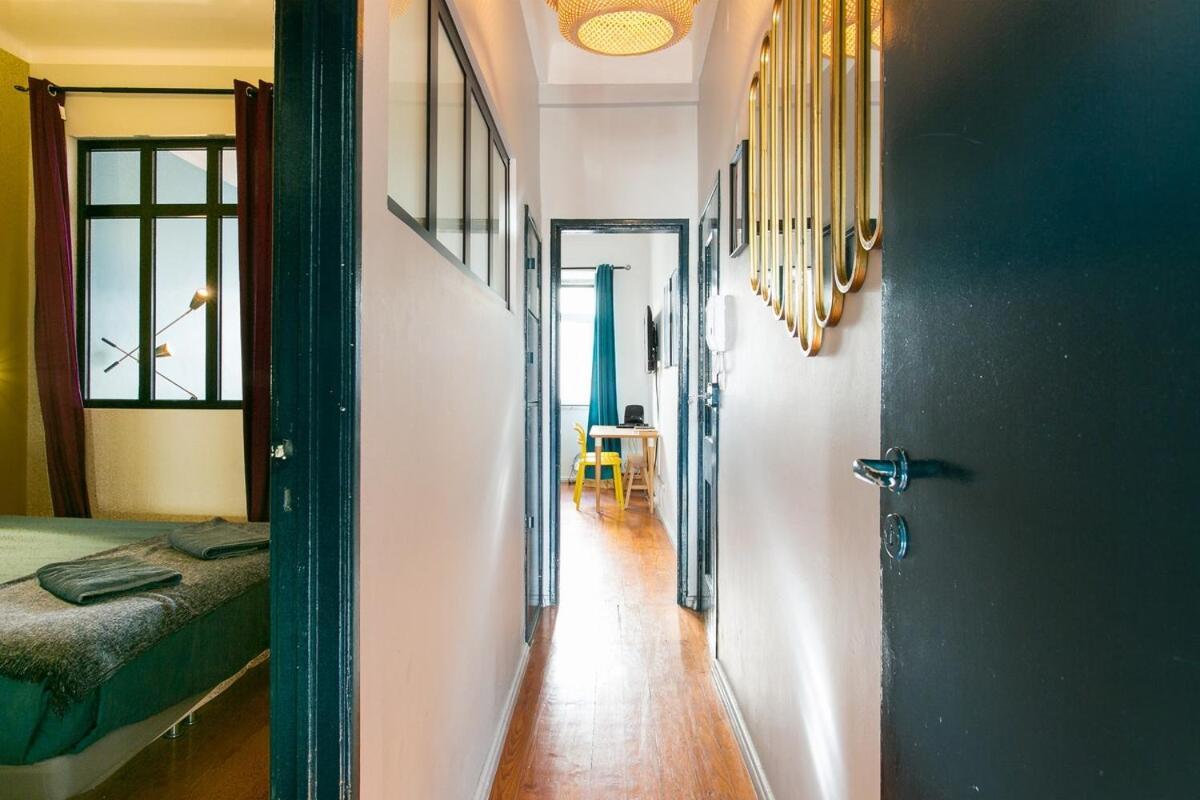 Apartment Spacious & Bright 3 Bedroom Apt, Iconic Bica Area, Historical Center *