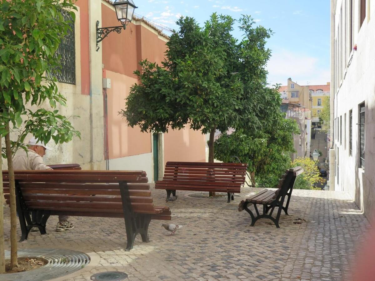 Apartment Spacious & Bright 3 Bedroom Apt, Iconic Bica Area, Historical Center Lissabon